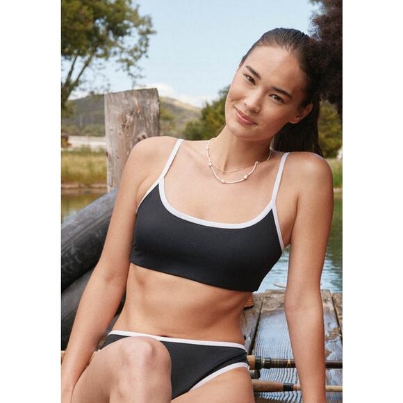 Andie Swim The Dolphin Bikini Top in Black S NWT - Picture 4 of 4